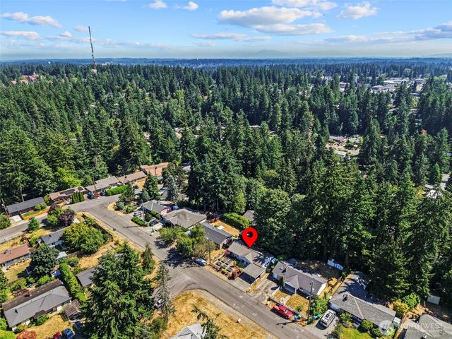 18218 Palatine Avenue N, Shoreline, WA 98133