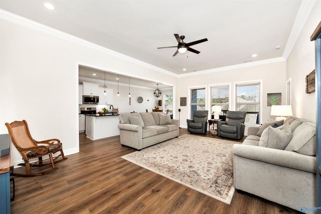 15709 Bees Street NW, Harvest, AL 35749