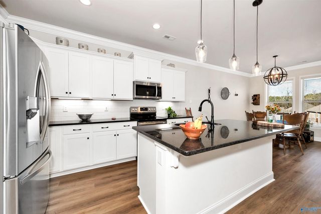 15709 Bees Street NW, Harvest, AL 35749