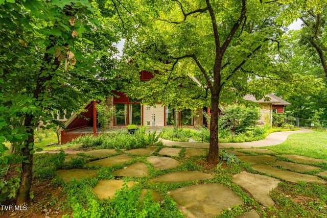 1309 Rocky Hollow Road, Jonesborough, TN 37659