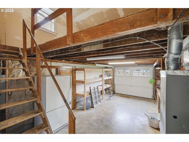 3179 WAYSIDE Loop, Springfield, OR 97477