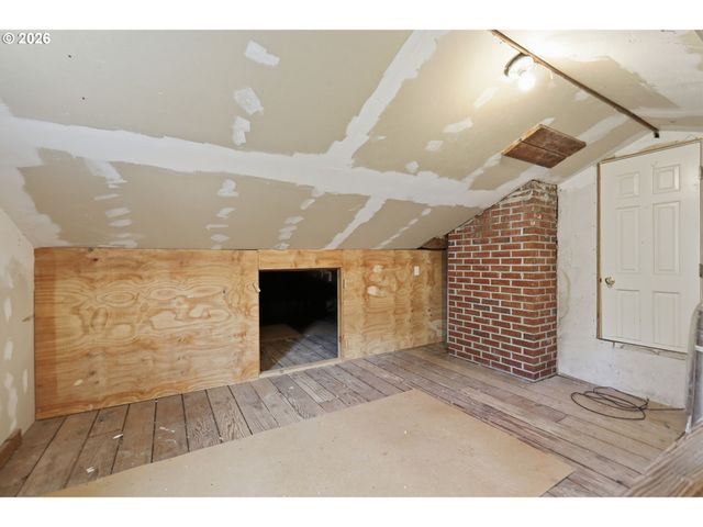 3179 WAYSIDE Loop, Springfield, OR 97477