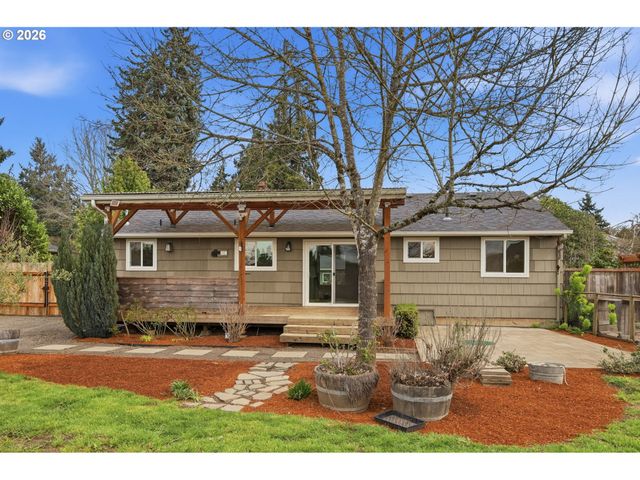 3179 WAYSIDE Loop, Springfield, OR 97477