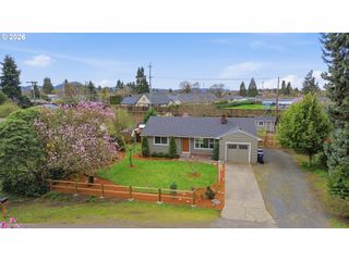 3179 WAYSIDE Loop, Springfield, OR 97477