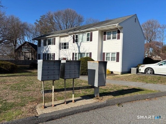 167 Clark Street D, Milford, CT 06460
