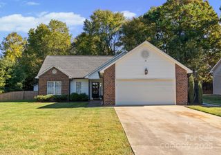 611 Emerson Drive, Mooresville, NC 28115