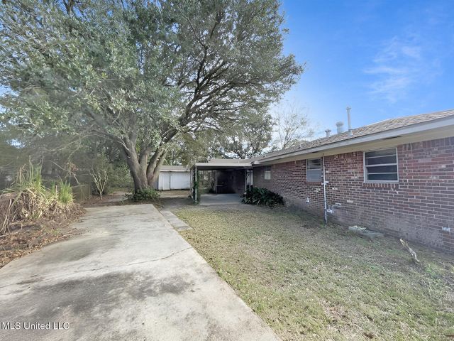 6145 Garraway Circle, Ocean Springs, MS 39564