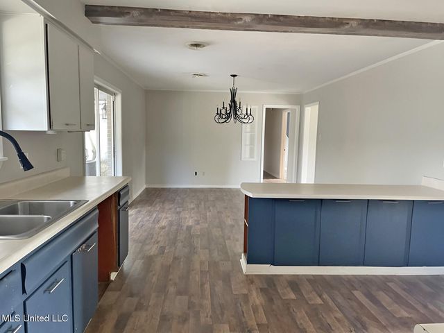 6145 Garraway Circle, Ocean Springs, MS 39564