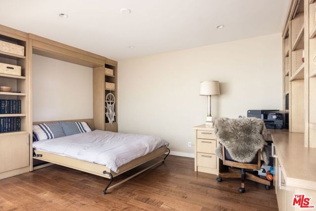 211 S Spalding Drive 105N, Beverly Hills, CA 90212