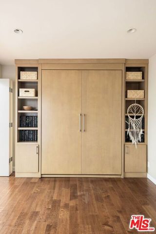 211 S Spalding Drive 105N, Beverly Hills, CA 90212