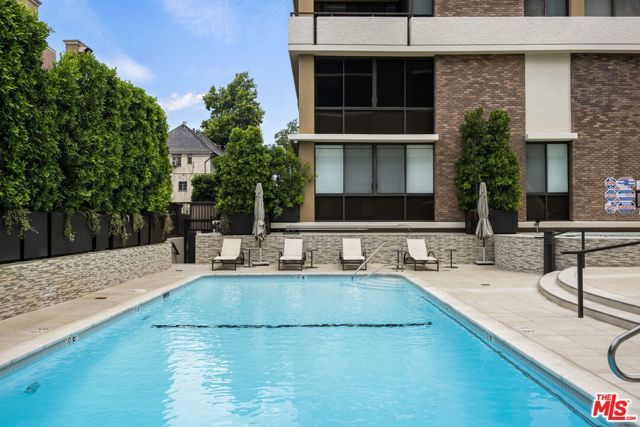 211 S Spalding Drive 105N, Beverly Hills, CA 90212