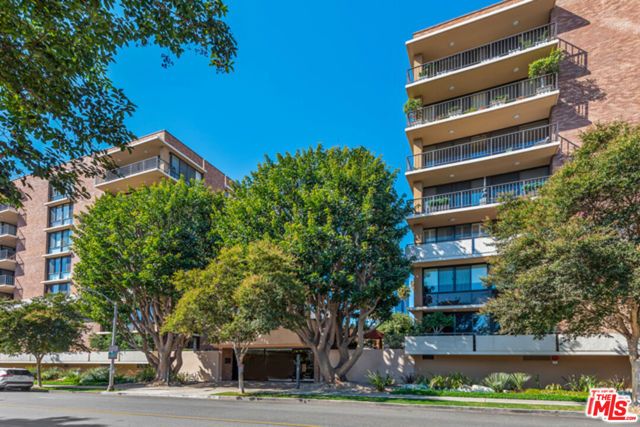 211 S Spalding Drive 105N, Beverly Hills, CA 90212