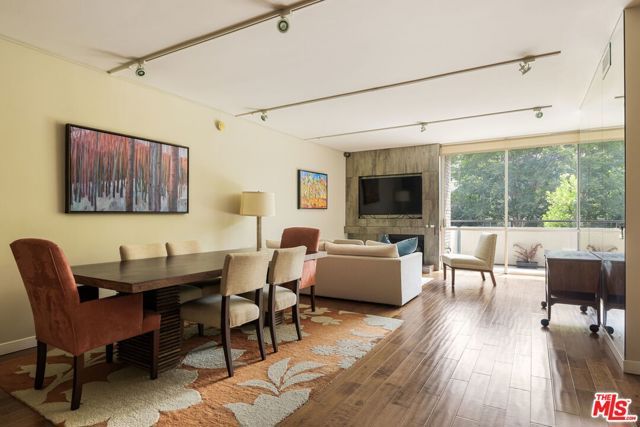 211 S Spalding Drive 105N, Beverly Hills, CA 90212