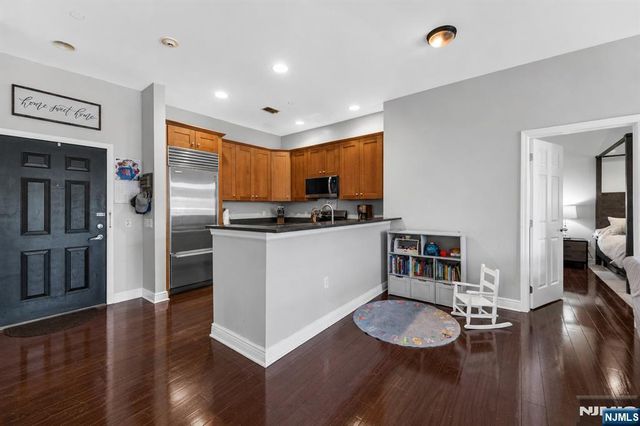 7400 River Road 108, North Bergen, NJ 07047