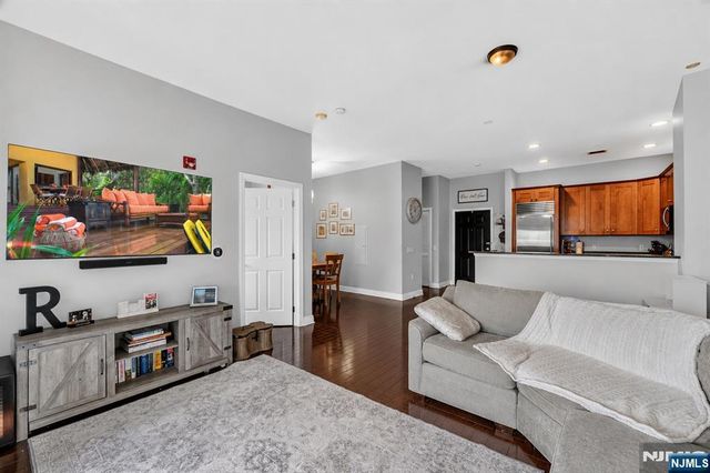 7400 River Road 108, North Bergen, NJ 07047