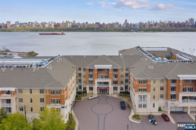 7400 River Road 108, North Bergen, NJ 07047