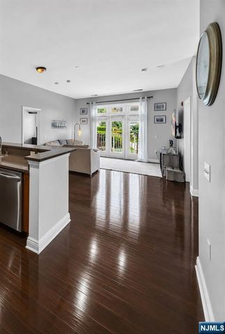 7400 River Road 108, North Bergen, NJ 07047