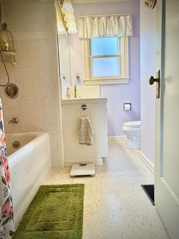 2127 Auburn Street, Klamath Falls, OR 97601