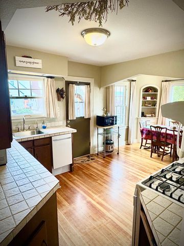 2127 Auburn Street, Klamath Falls, OR 97601