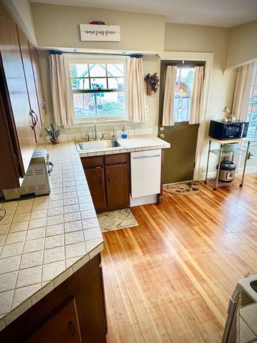 2127 Auburn Street, Klamath Falls, OR 97601