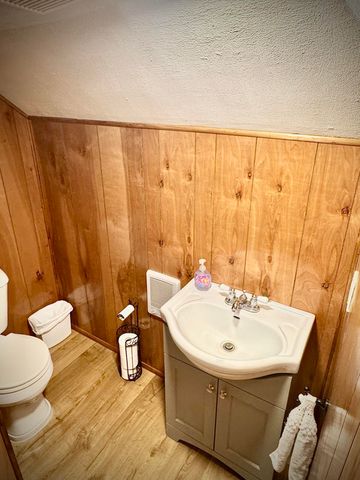 2127 Auburn Street, Klamath Falls, OR 97601