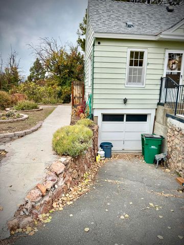 2127 Auburn Street, Klamath Falls, OR 97601