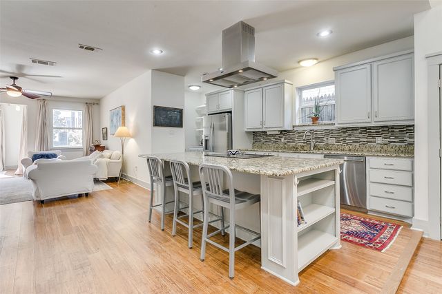 4724 Lafayette Avenue, Fort Worth, TX 76107