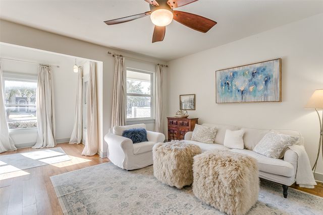 4724 Lafayette Avenue, Fort Worth, TX 76107