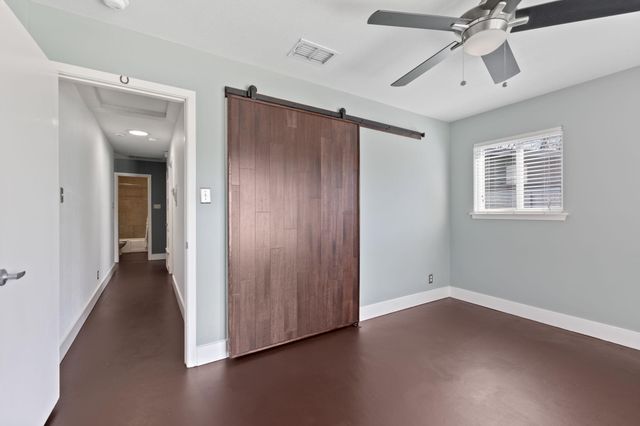 3104 Candlelight CT, Austin, TX 78757