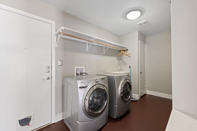 3104 Candlelight CT, Austin, TX 78757