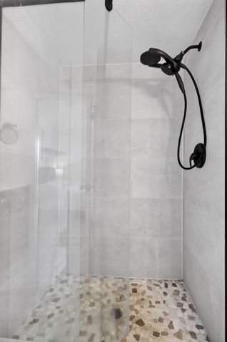 5511 Lakeside Drive 202, Margate, FL 33063