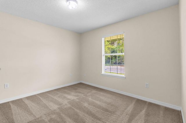 1013 Freeport Court, Mary Esther, FL 32569