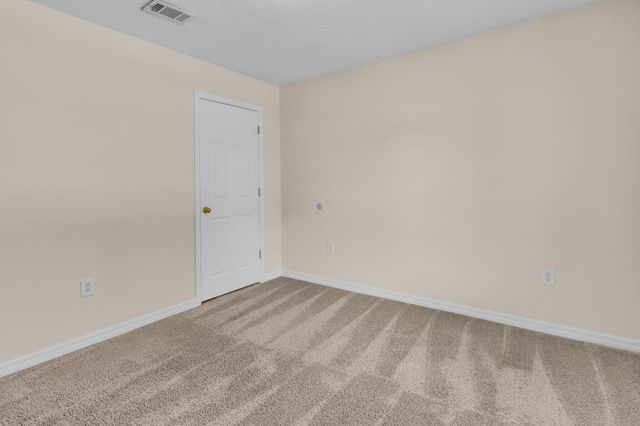 1013 Freeport Court, Mary Esther, FL 32569