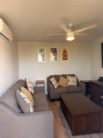 533 Duchess PASS, Kyle, TX 78640