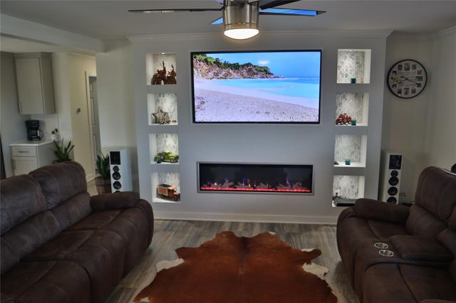 533 Duchess PASS, Kyle, TX 78640