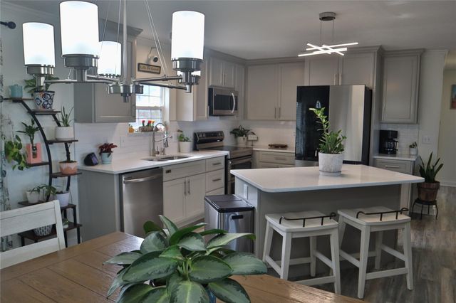 533 Duchess PASS, Kyle, TX 78640