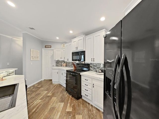 7381 WESTERN CIRCLE, Brooksville, FL 34613