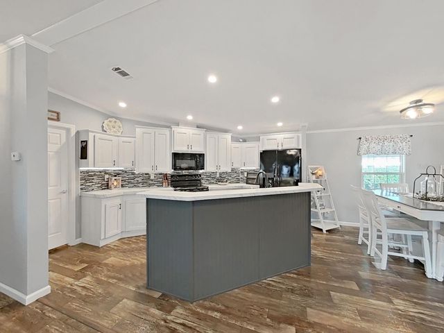 7381 WESTERN CIRCLE, Brooksville, FL 34613