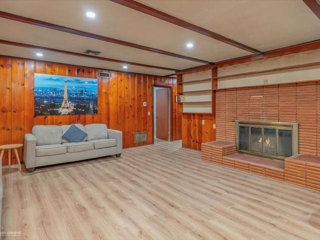 5812 Fern Avenue, Shreveport, LA 71105