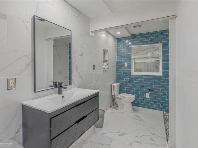 5812 Fern Avenue, Shreveport, LA 71105