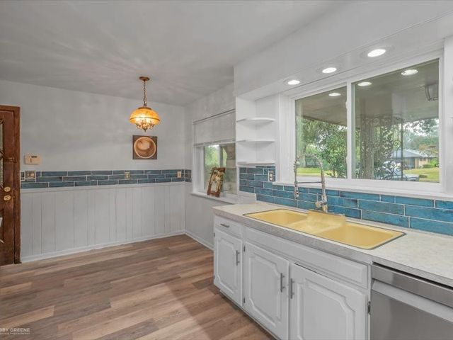 5812 Fern Avenue, Shreveport, LA 71105