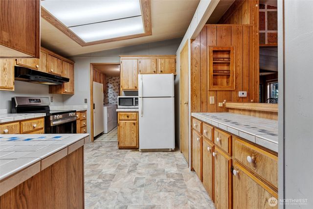 10714 180th Street SE, Snohomish, WA 98296