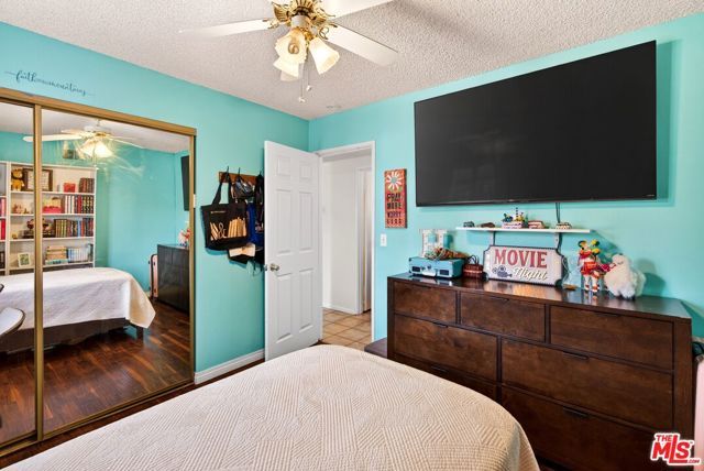 10442 Alabama Avenue, Chatsworth (los Angeles), CA 91311