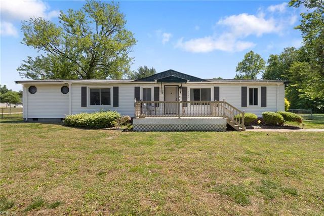 3163 Ambrose RD, Hayes, VA 23072