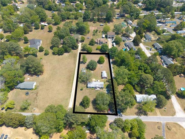 3163 Ambrose RD, Hayes, VA 23072