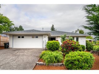420 RIVERVIEW Blvd, Springfield, OR 97477