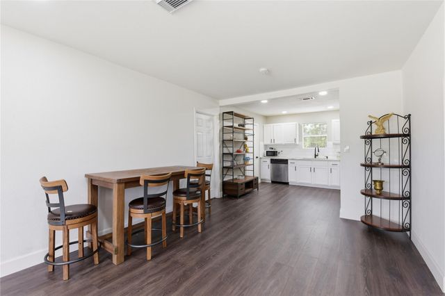 2217 Creston Drive, Houston, TX 77026