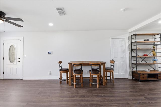 2217 Creston Drive, Houston, TX 77026