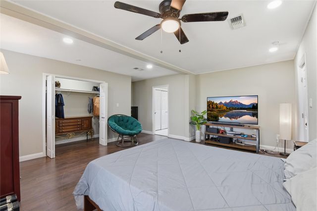 2217 Creston Drive, Houston, TX 77026