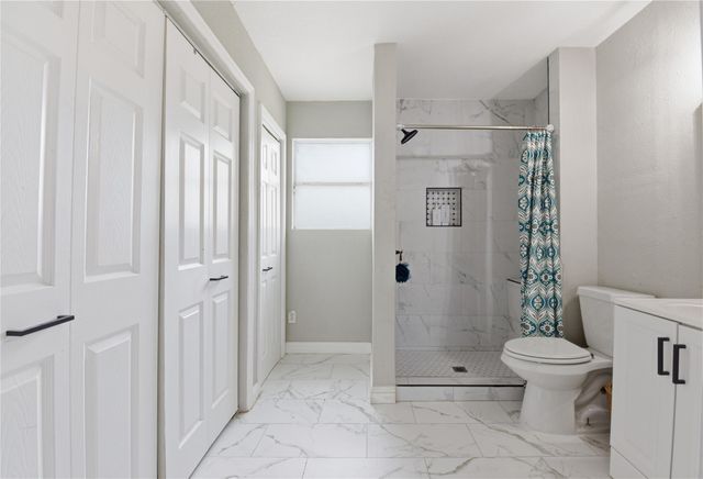 2217 Creston Drive, Houston, TX 77026